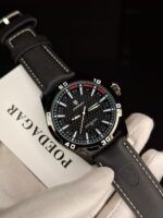 Poedagar 895 Luminous Leather Watch For Men (Black)