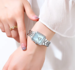 Curren 9102 Women’s Stainless Steel Watch (Silver+Blue) Hand