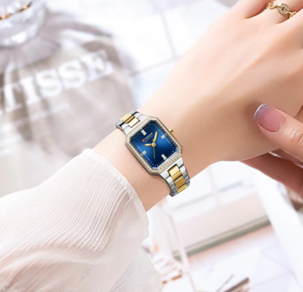 Curren 9102 Women’s Stainless Steel Watch (Silver+Gold+Blue) Hand