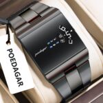Poedagar 857 Premium Rectangle Quartz Men's Watch with Stainless Steel Strap (Black)